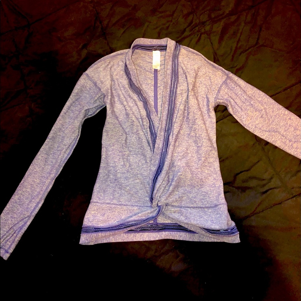 Girls ivivva purple top